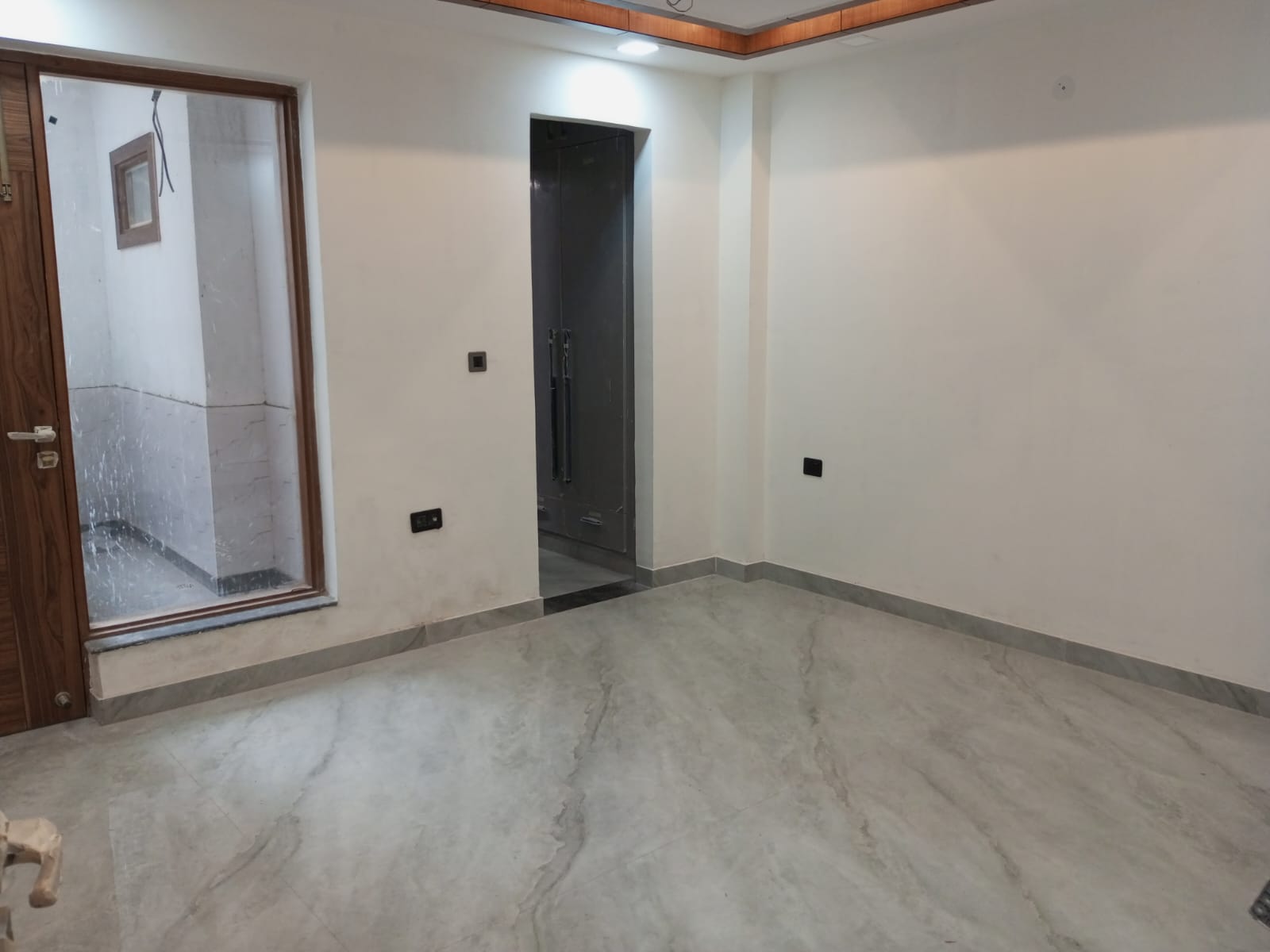 WhatsApp Image 2025-10-28 at 3.58.53 PM (2)