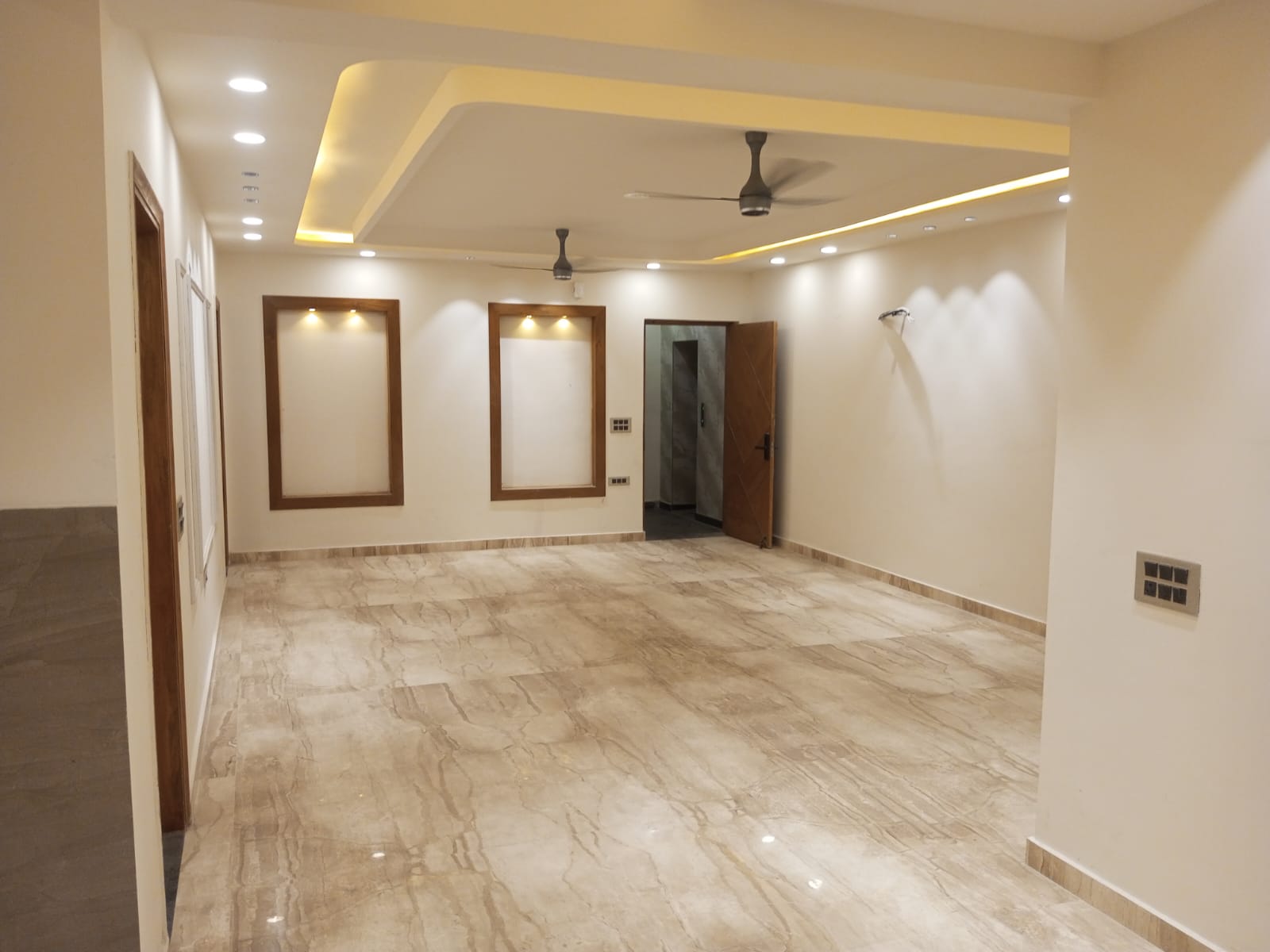 WhatsApp Image 2025-10-29 at 6.11.40 PM (1)