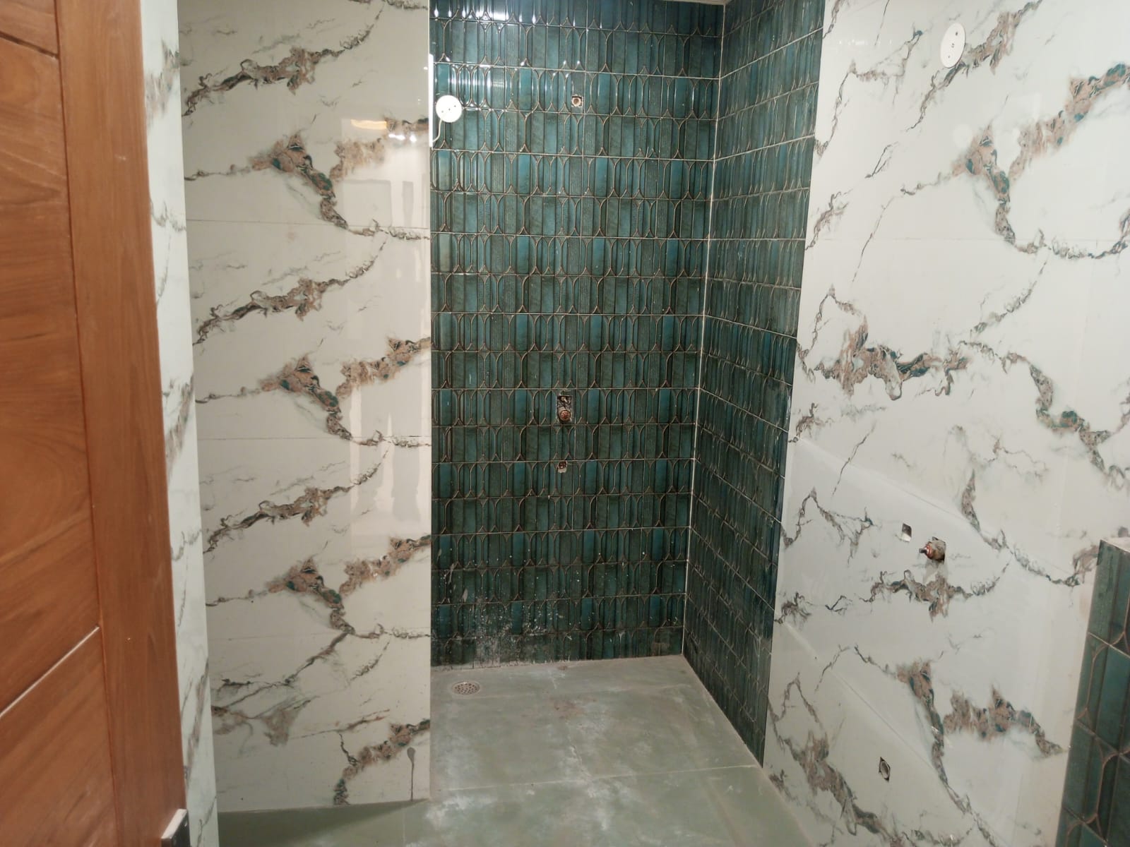 WhatsApp Image 2025-10-29 at 6.11.42 PM (1)