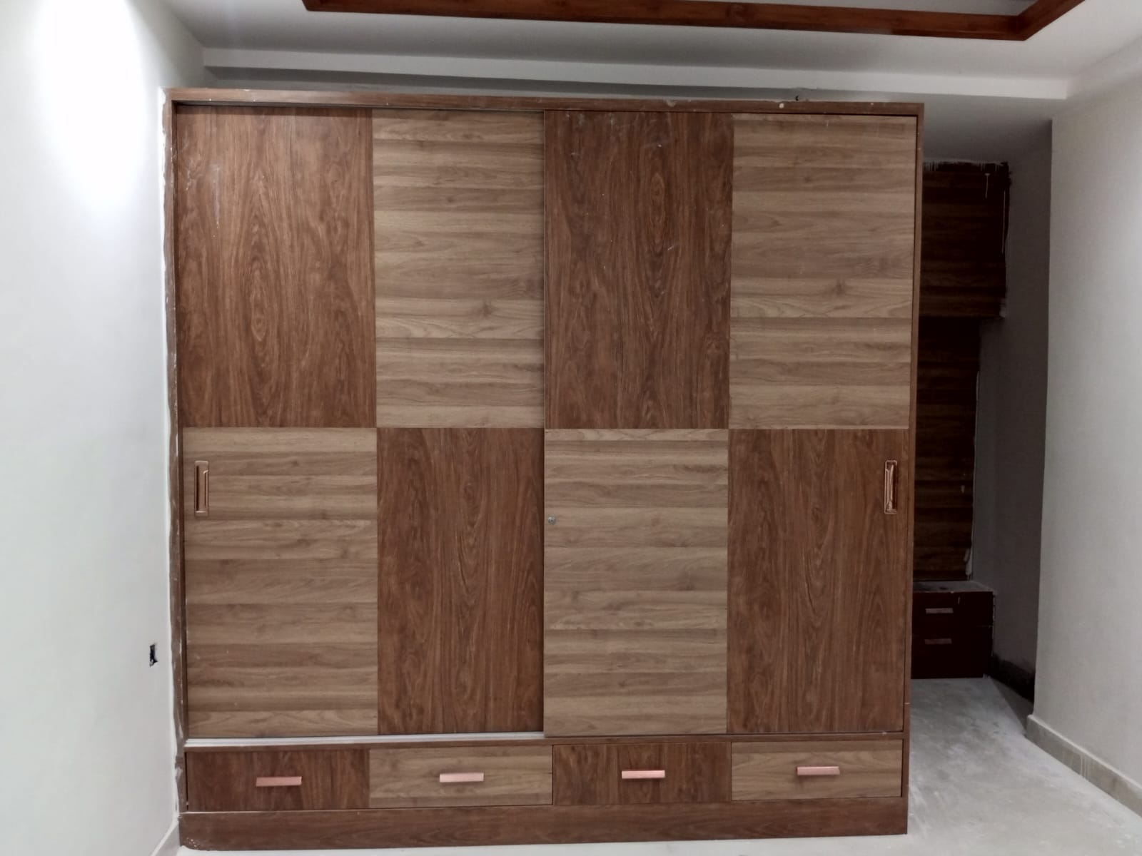 WhatsApp Image 2025-10-31 at 6.01.27 PM (1)