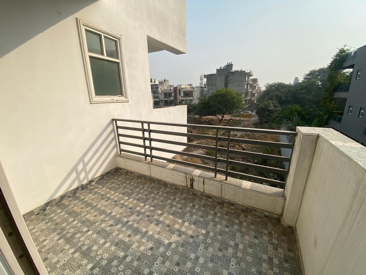 WhatsApp Image 2025-11-15 at 3.14.17 PM (1)