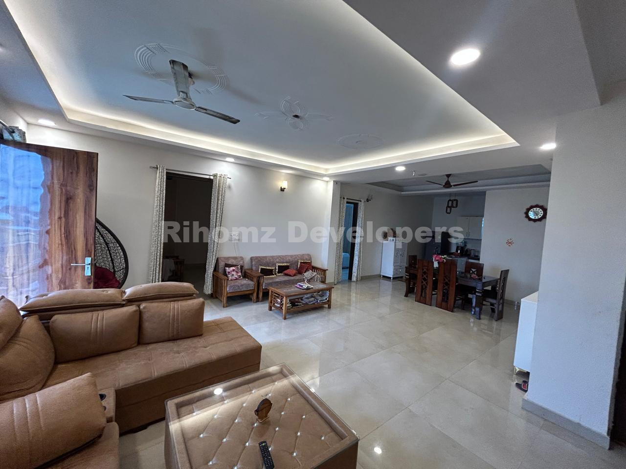 WhatsApp Image 2025-12-18 at 10.00.46 PM (11)