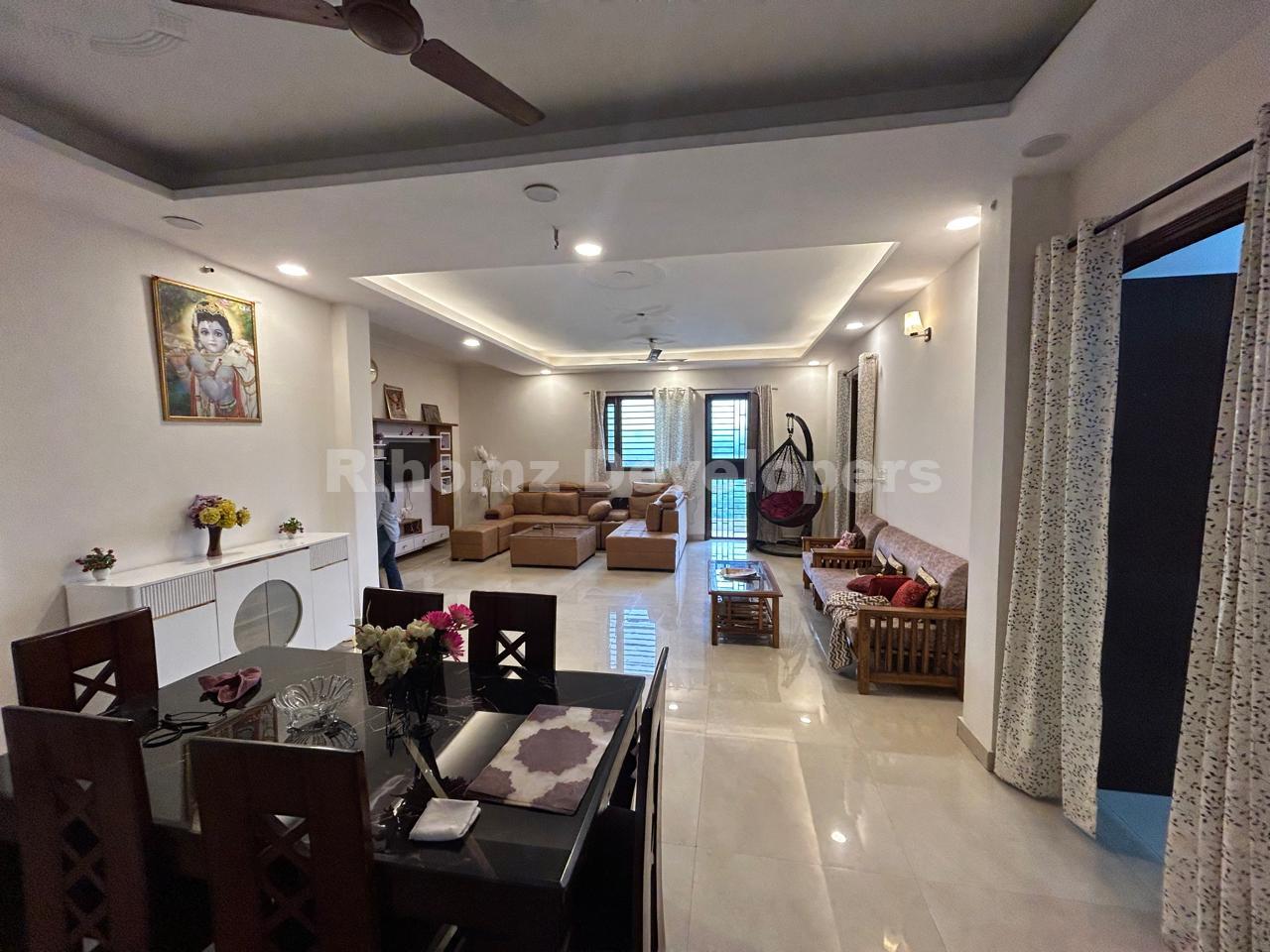 WhatsApp Image 2025-12-18 at 10.00.46 PM (4)