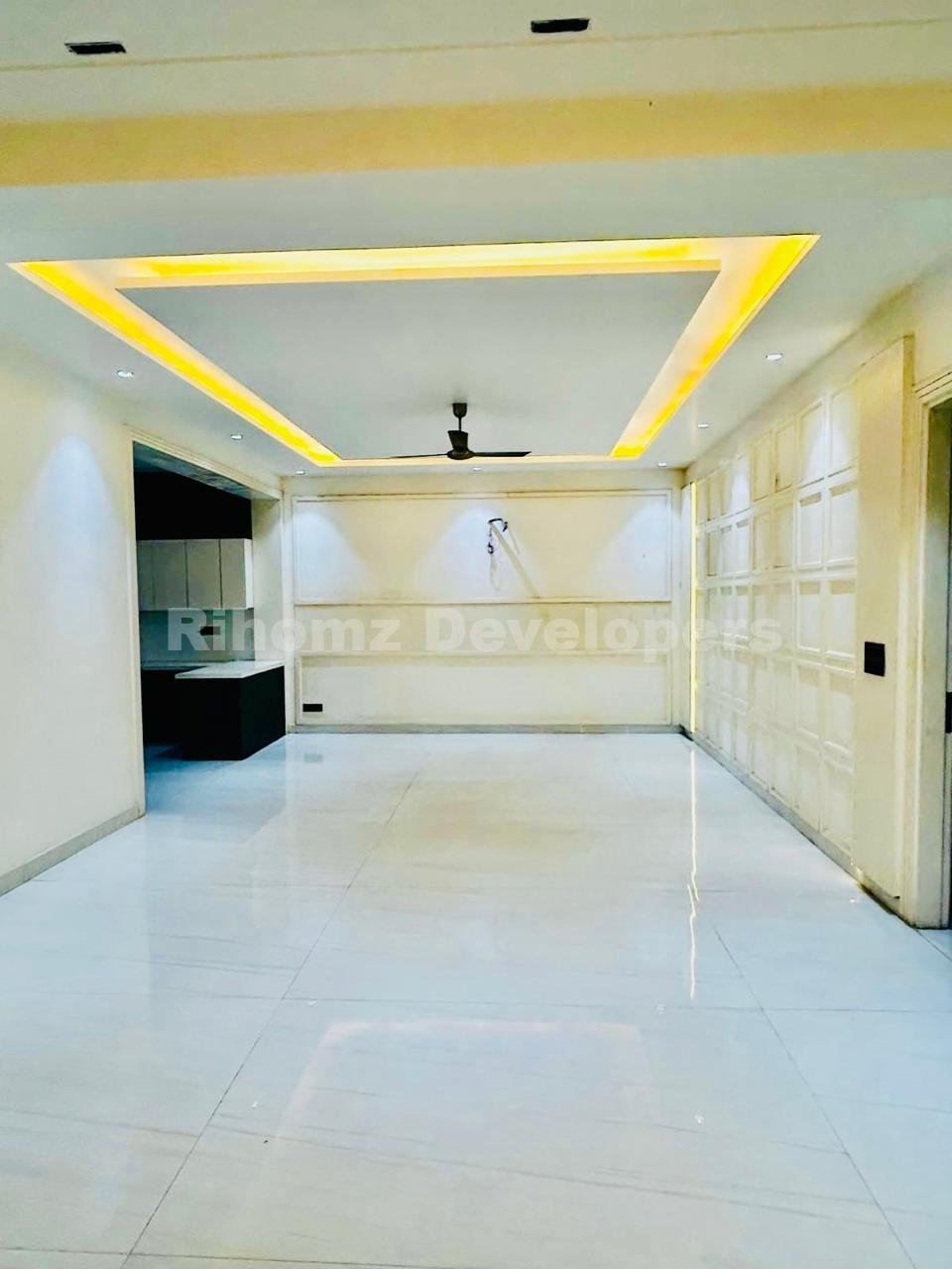 WhatsApp Image 2025-12-19 at 1.21.02 PM (5)