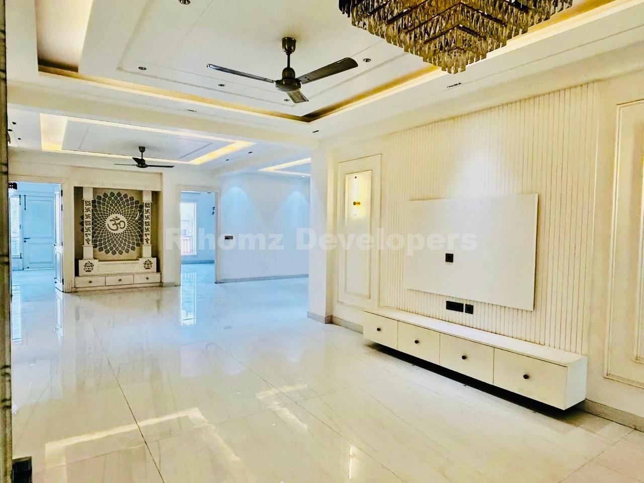 WhatsApp Image 2025-12-19 at 1.21.03 PM (1)