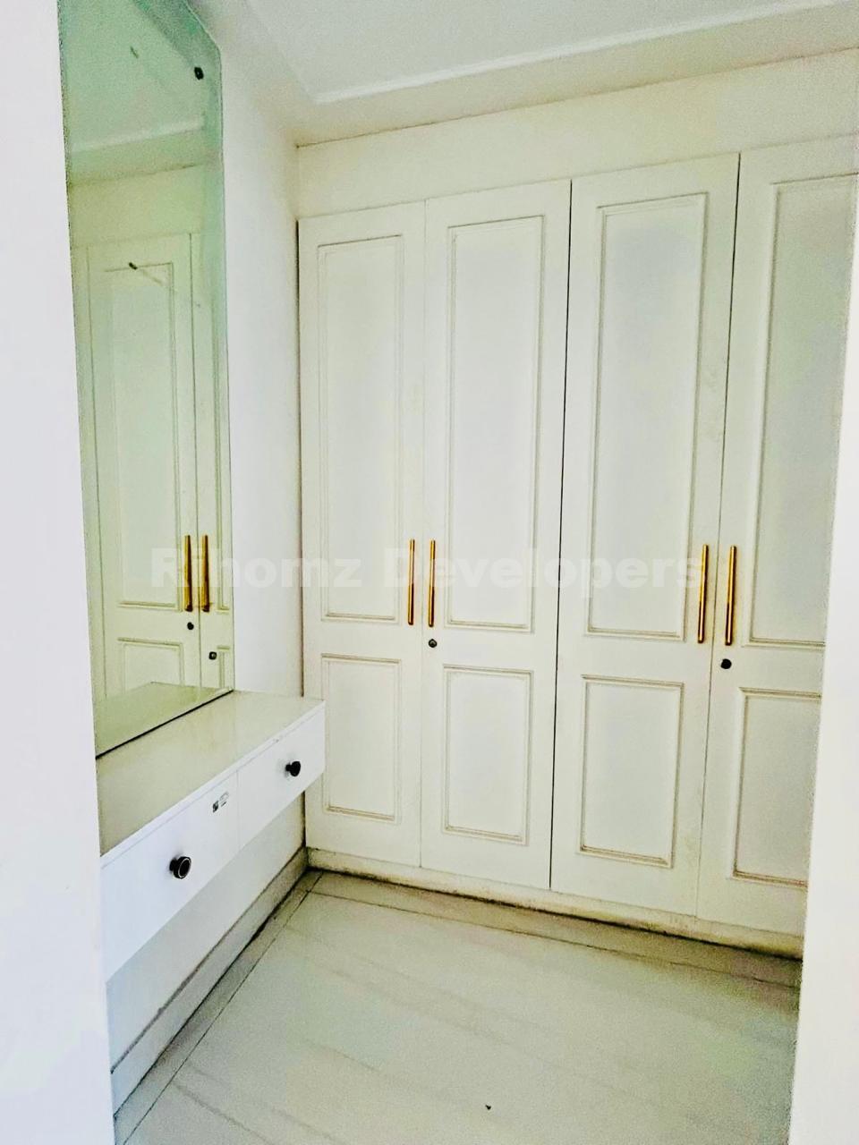 WhatsApp Image 2025-12-19 at 1.21.03 PM (6)