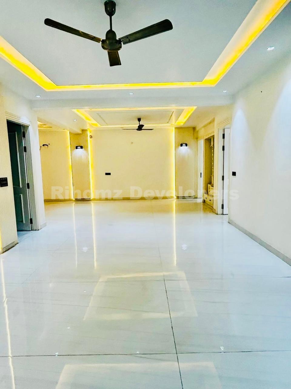 WhatsApp Image 2025-12-19 at 1.21.03 PM (9)