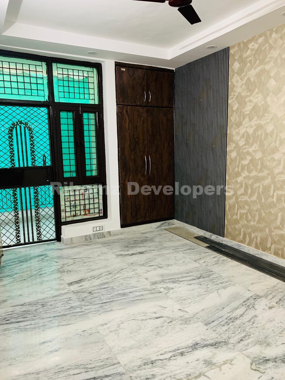 WhatsApp Image 2025-12-20 at 6.28.27 PM (7)