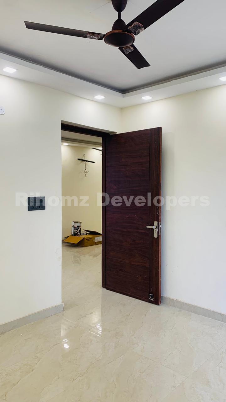 WhatsApp Image 2025-12-21 at 2.17.01 PM