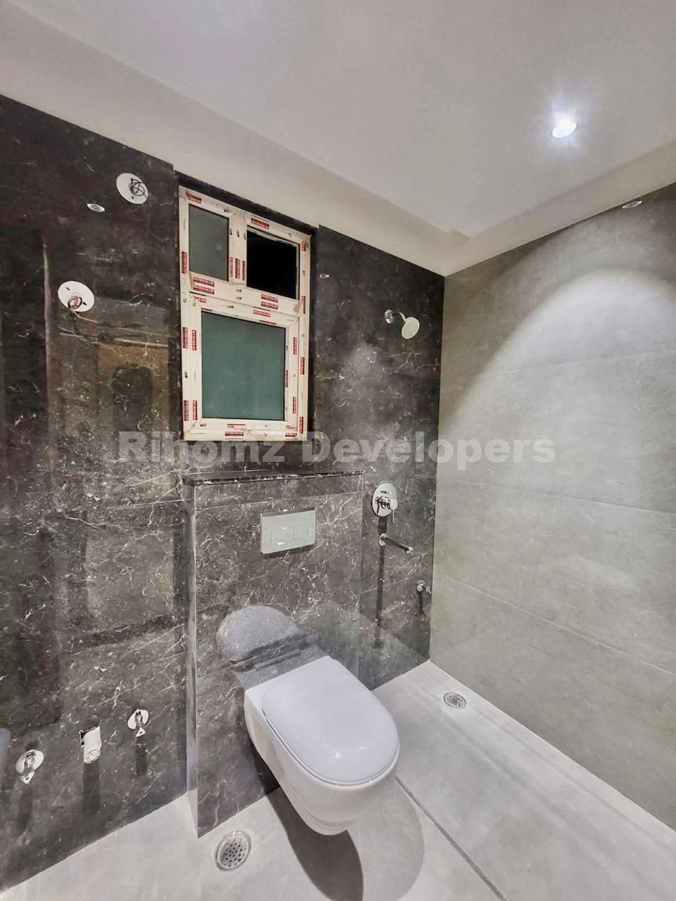 WhatsApp Image 2025-12-23 at 1.04.45 PM (2)