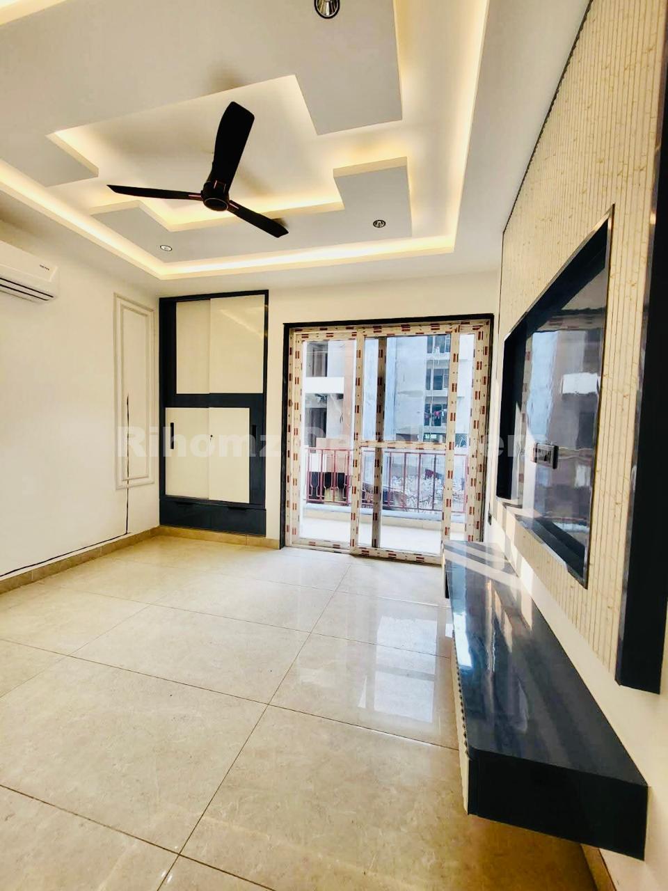 WhatsApp Image 2025-12-23 at 1.04.45 PM (3)